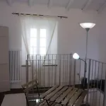 Διαμέρισμα Traditional Piazza Home/balcony/ Private Garden Τσερνόμπιο